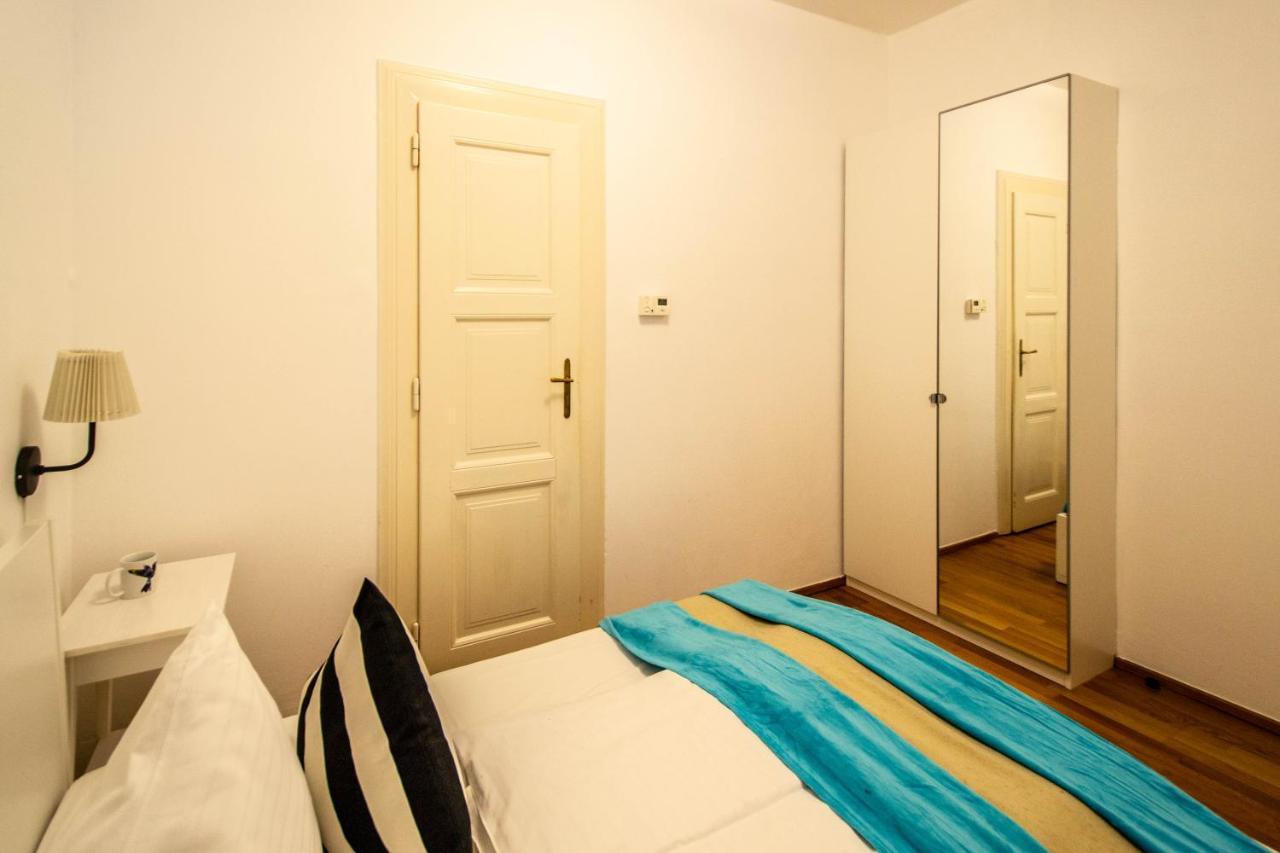 Labyrinth Apartments By Ruterra Praha Exteriér fotografie
