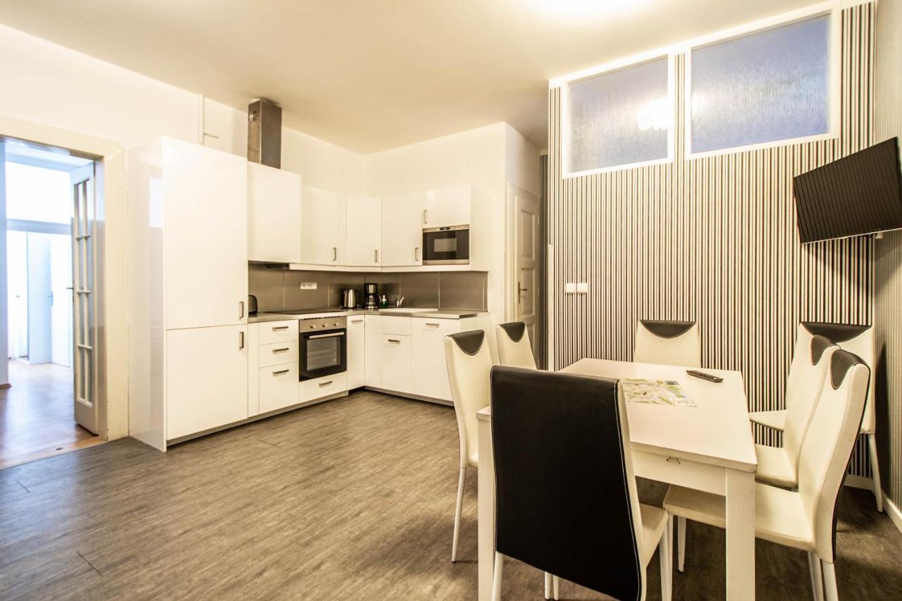 Labyrinth Apartments By Ruterra Praha Exteriér fotografie